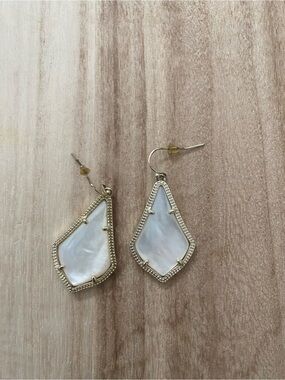 Kendra Scott Gold Trim Mother of Pearl Drop Earrings